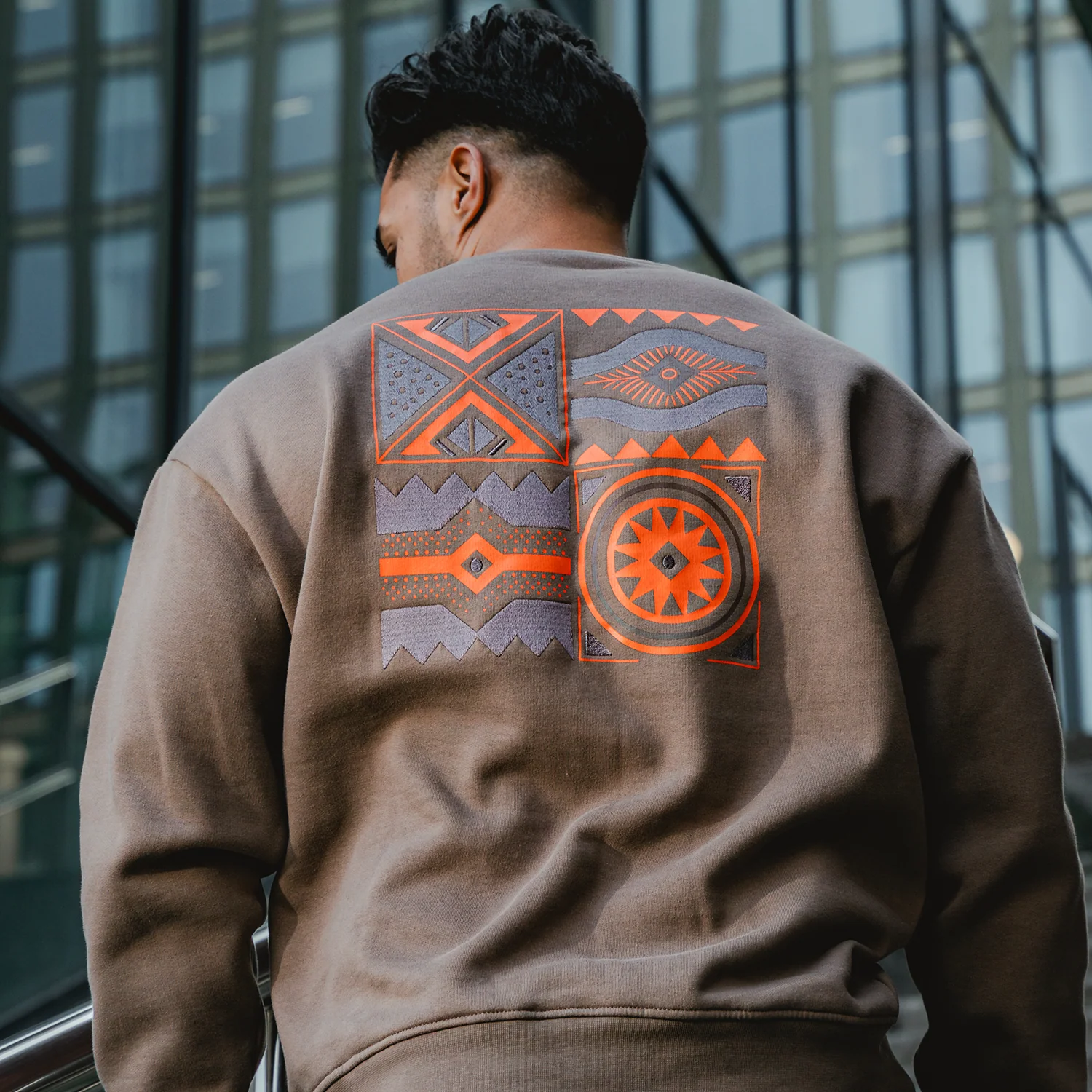 Defqon.1 Mocha Oversized Crewneck - Image 3