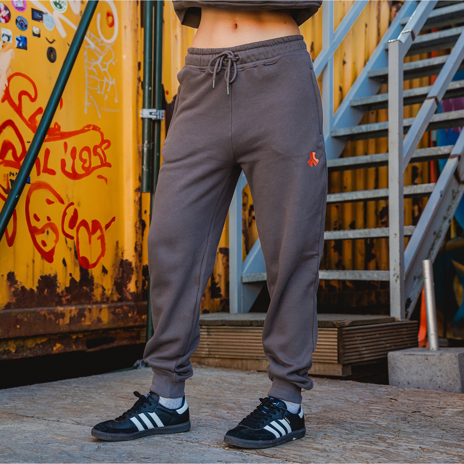 Defqon.1 Essential Mole Grey Women's Jogging pants - Image 2